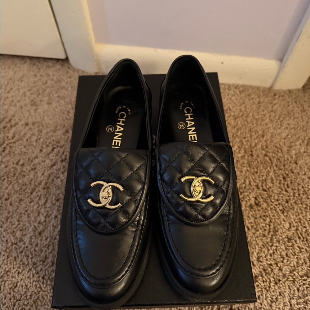 CHANEL Black Shoe Box